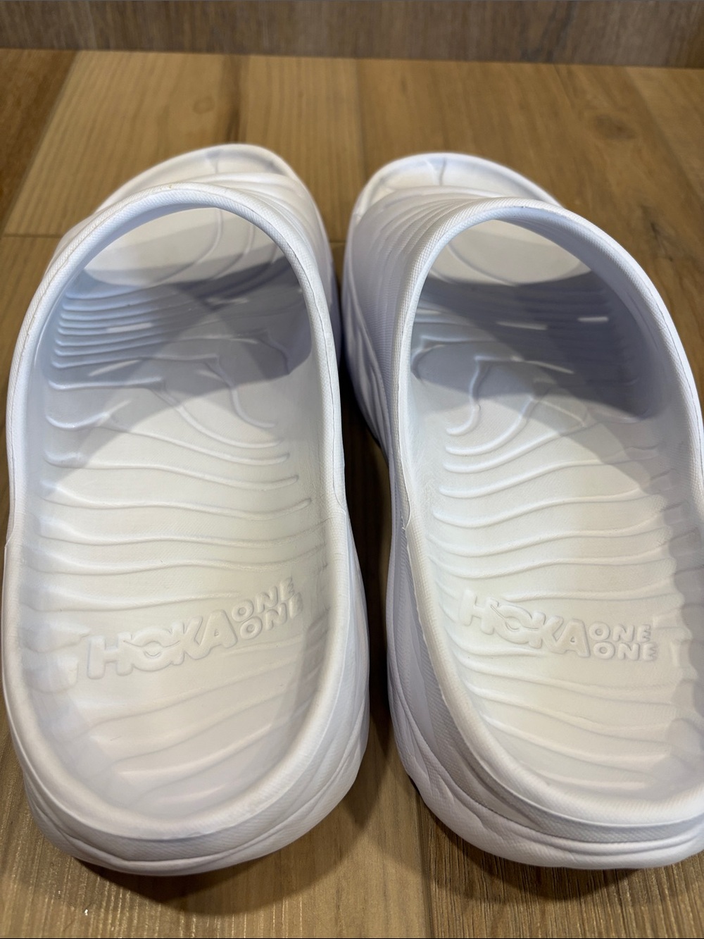 Hoka One One Ora Unisex White Recovery Pool Shower Slide Sandals M9 W11 - Picture 5 of 12